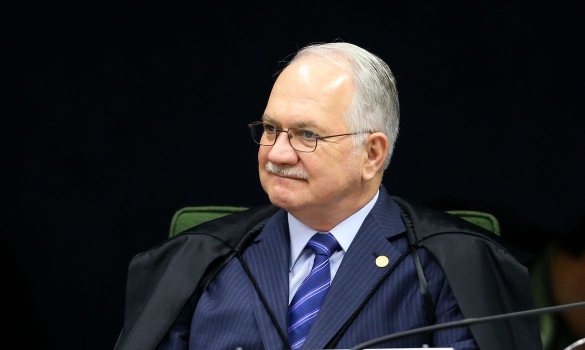 Em relatório, Fachin diz que trabalho da Lava Jato é pautado pela 'legalidade'