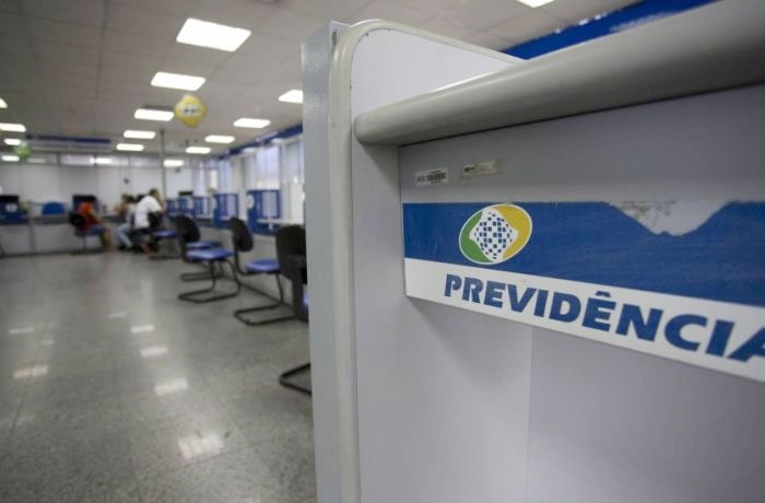 Falta de planejamento em reabertura de agências do INSS prejudica população