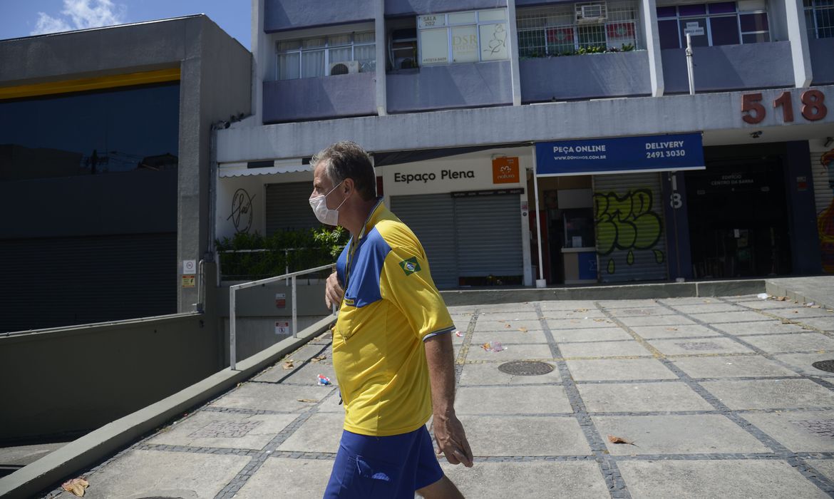 Correios: sindicato sugere a funcionários manter greve mesmo após decisão do TST