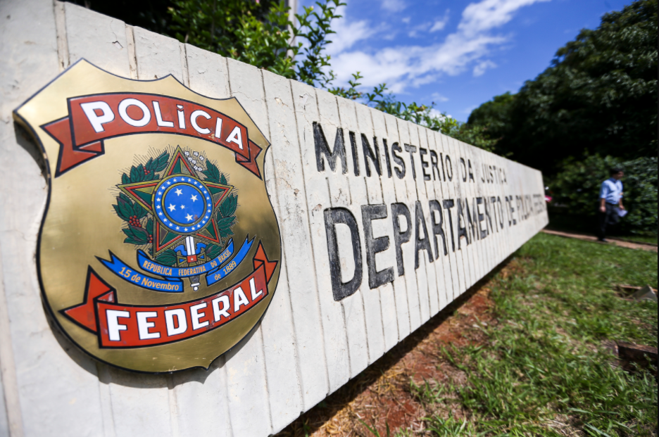 Operação da PF apura desvios de mais de R$ 2 milhões no SUS