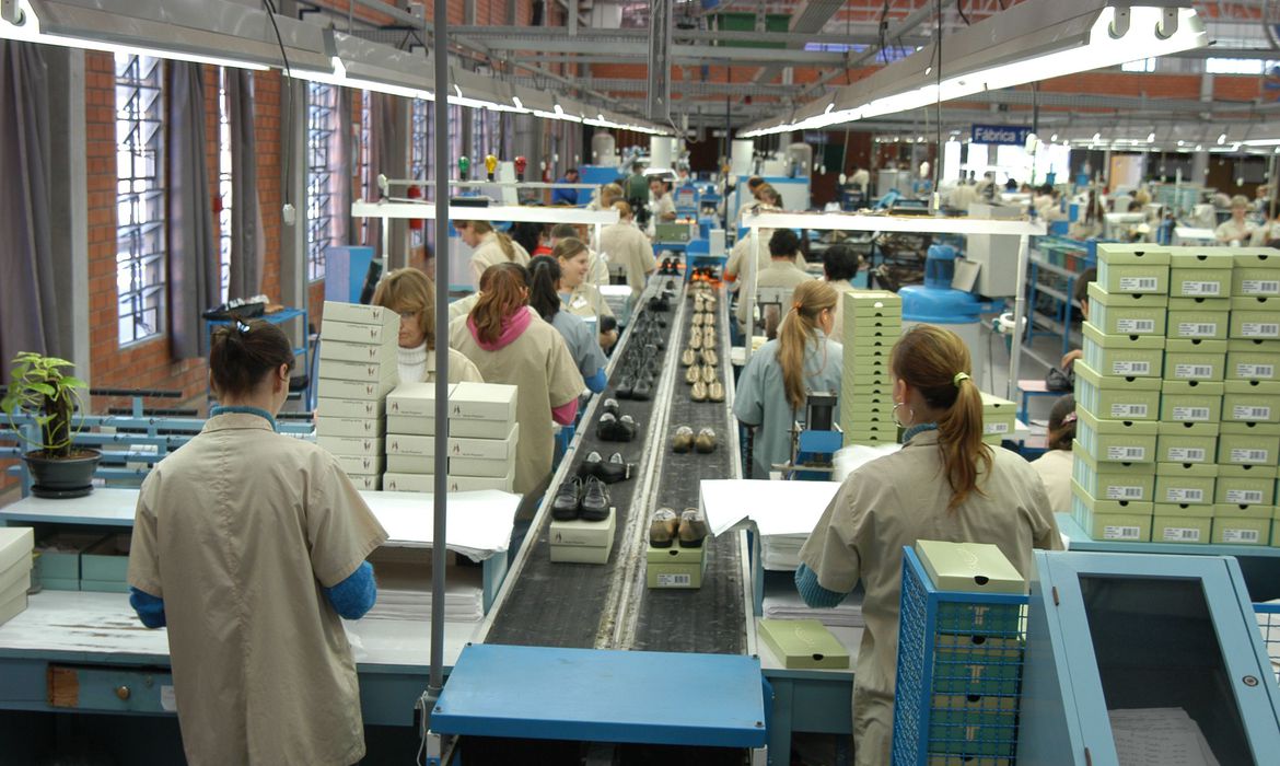 Governo Bolsonaro destina R$ 10 bilhões para micro e pequenos empresários