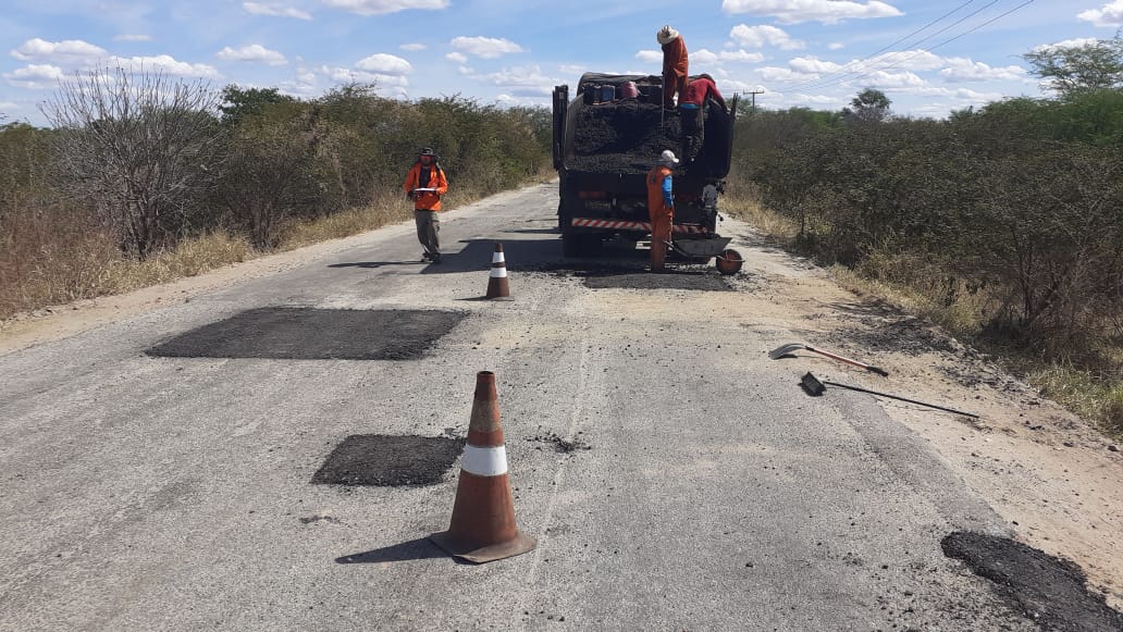 Programa já recuperou cerca de 1.200 km da malha viária do RN