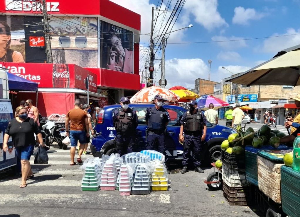 Feira livre do Alecrim recebe segurança preventiva da Guarda Municipal