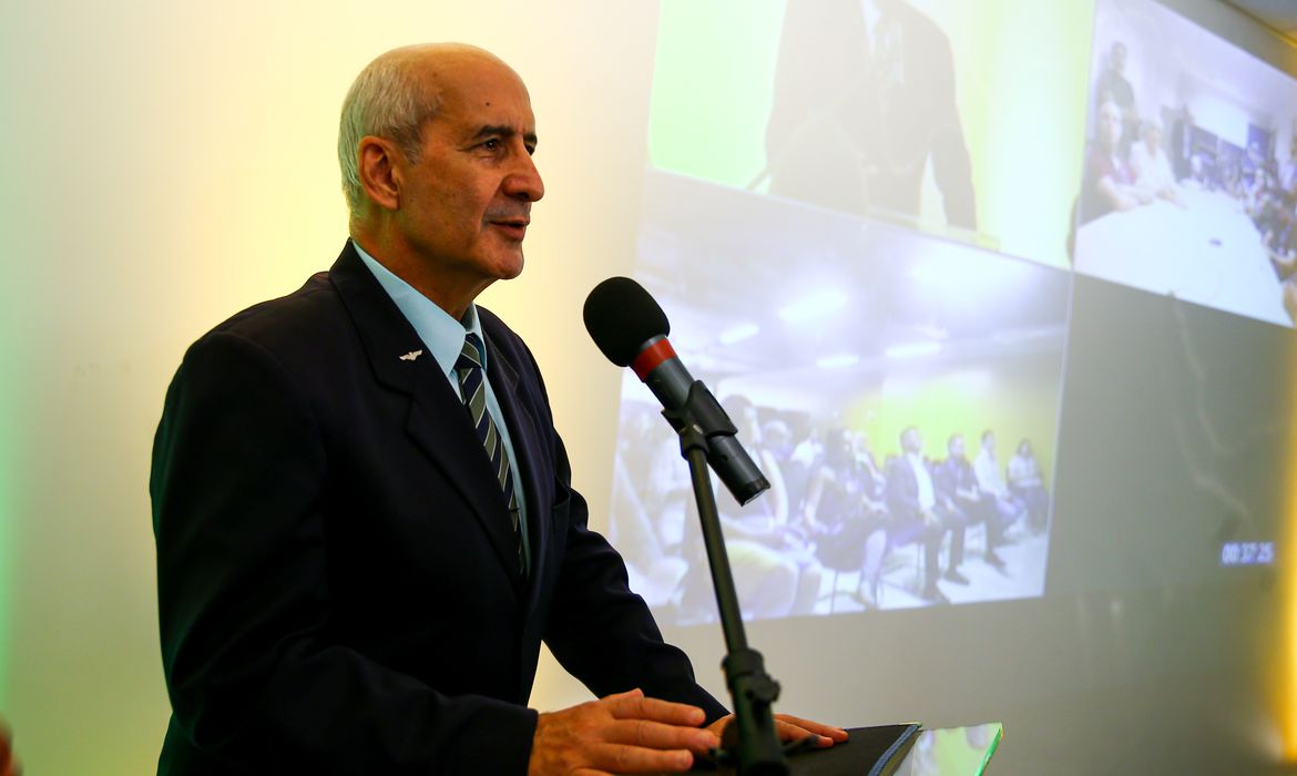 Ministro da Secretaria de Governo está com Covid-19