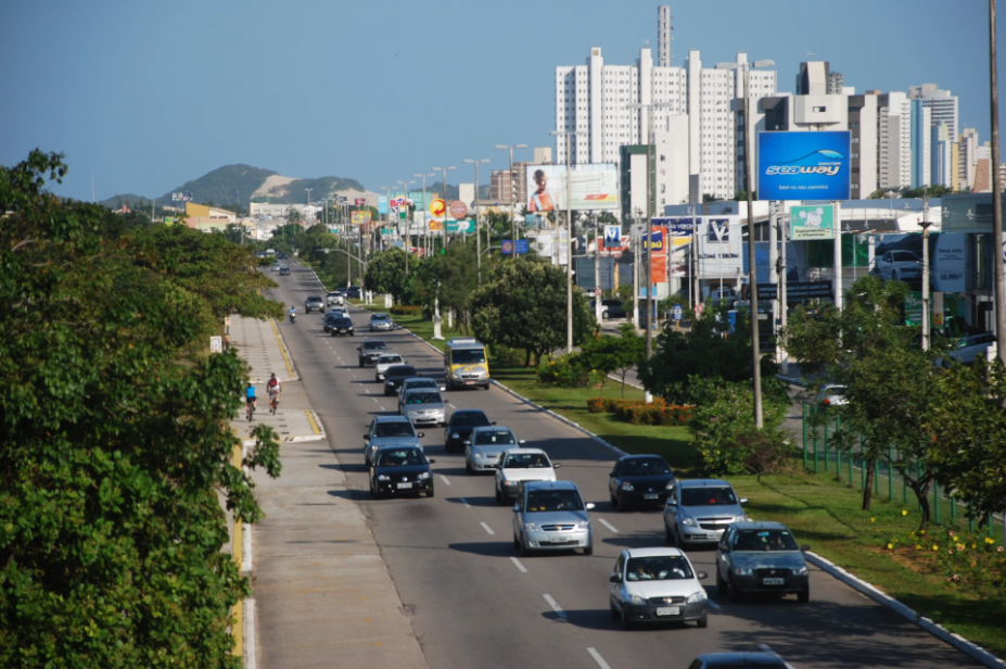 Governo anuncia implantação de ciclofaixa na Avenida Roberto Freire