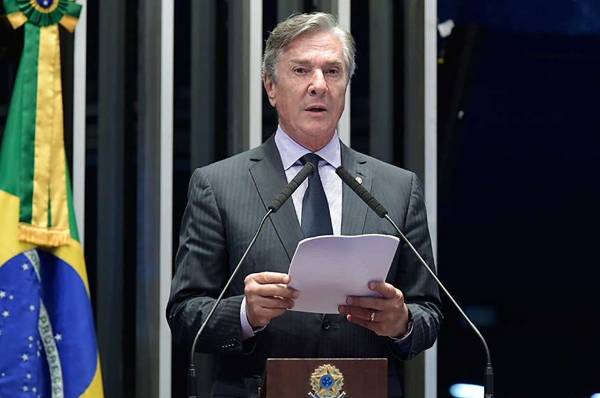 PF cumpre mandado em endereço de ex-presidente da República