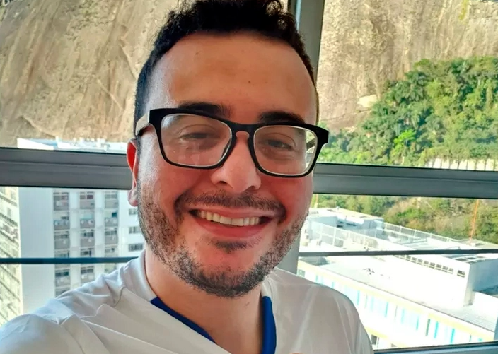 Morre brasileiro voluntário dos testes da vacina de Oxford contra covid-19