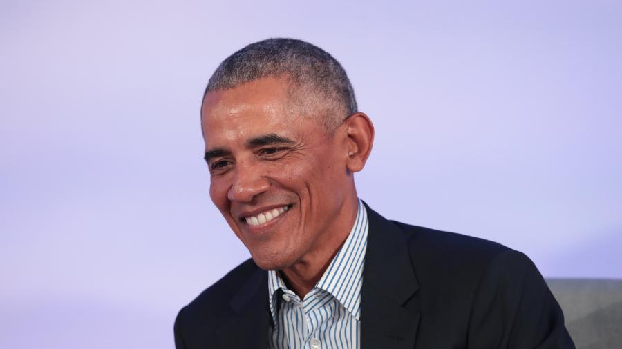 'Não poderia estar mais orgulhoso', diz Obama a Biden e Harris