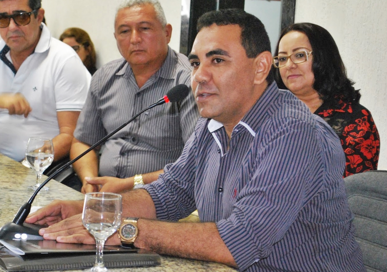 Juíza se baseou em 'apoiador de adversários', diz prefeito do RN alvo de buscas