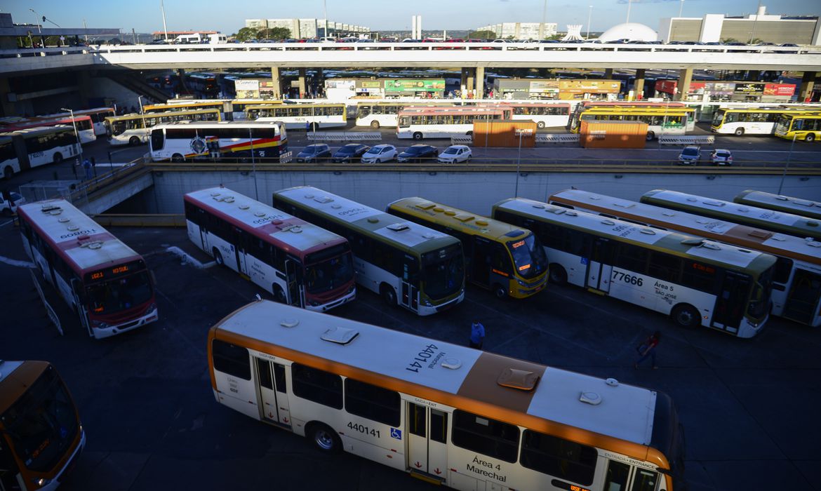 Senado aprova auxílio de R$ 4 bilhões a empresas de transporte público