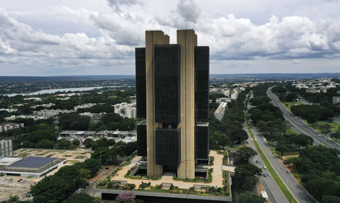 Banco Central está relativamente tranquilo com inflação, diz Campos Neto