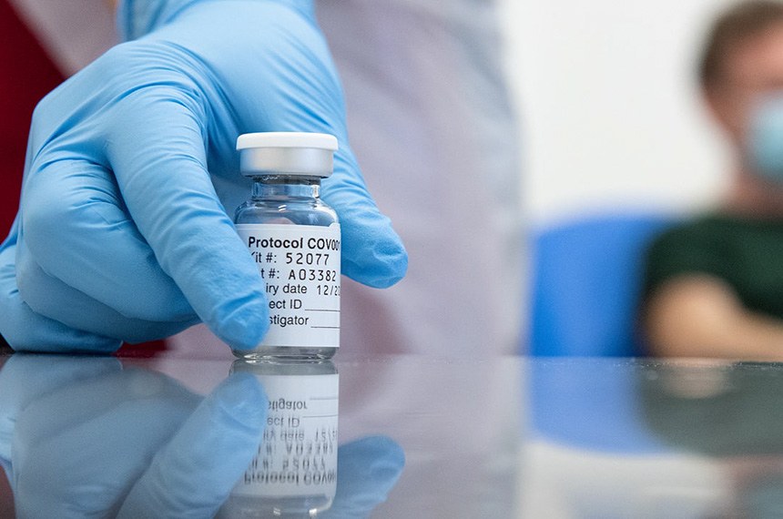 Lei que destina R$ 1,9 bilhão para vacina de Oxford contra covid-19 é publicada