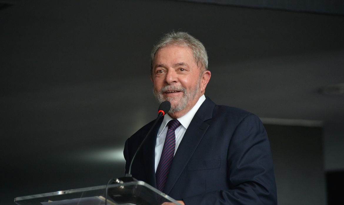 Justiça arquiva ação contra Lula por tráfico de influência e lavagem de dinheiro