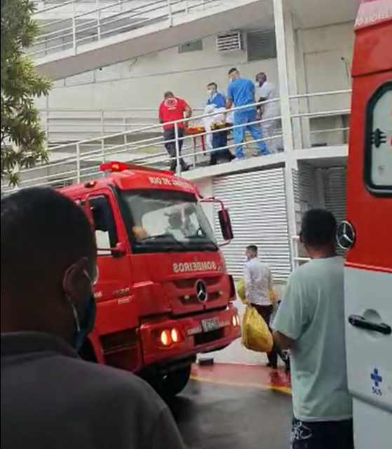 Incêndio atinge hospital no RJ e deixa 1 morto e 3 feridos