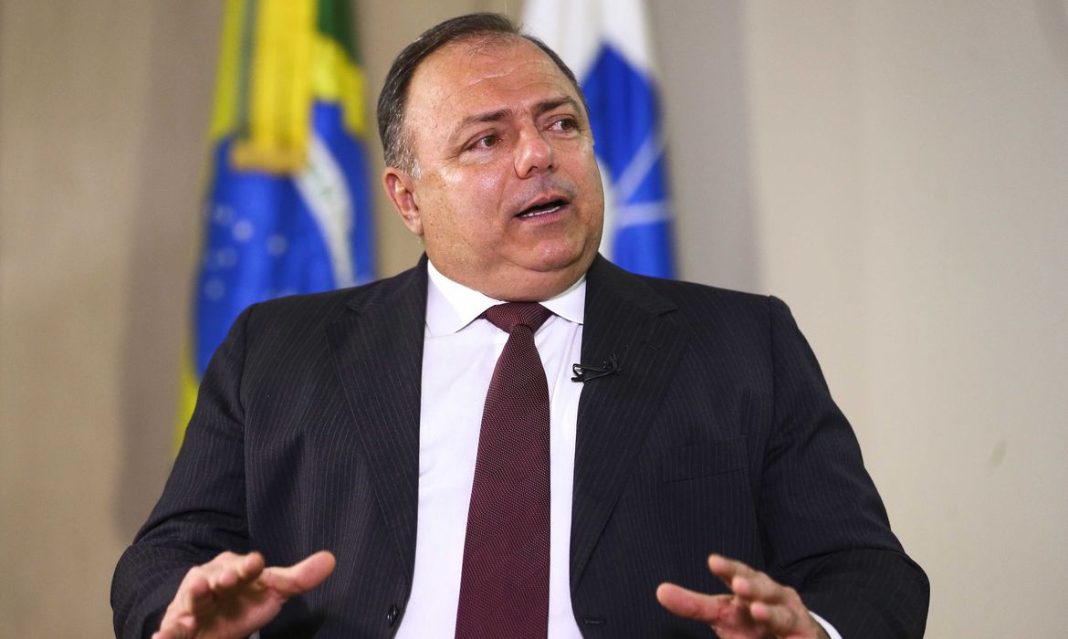 Estados receberão vacina contra Covid-19 simultaneamente, diz Governo Bolsonaro