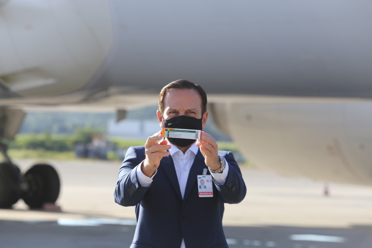 CoronaVac tem eficácia de 78% em testes no Brasil, diz governo de SP