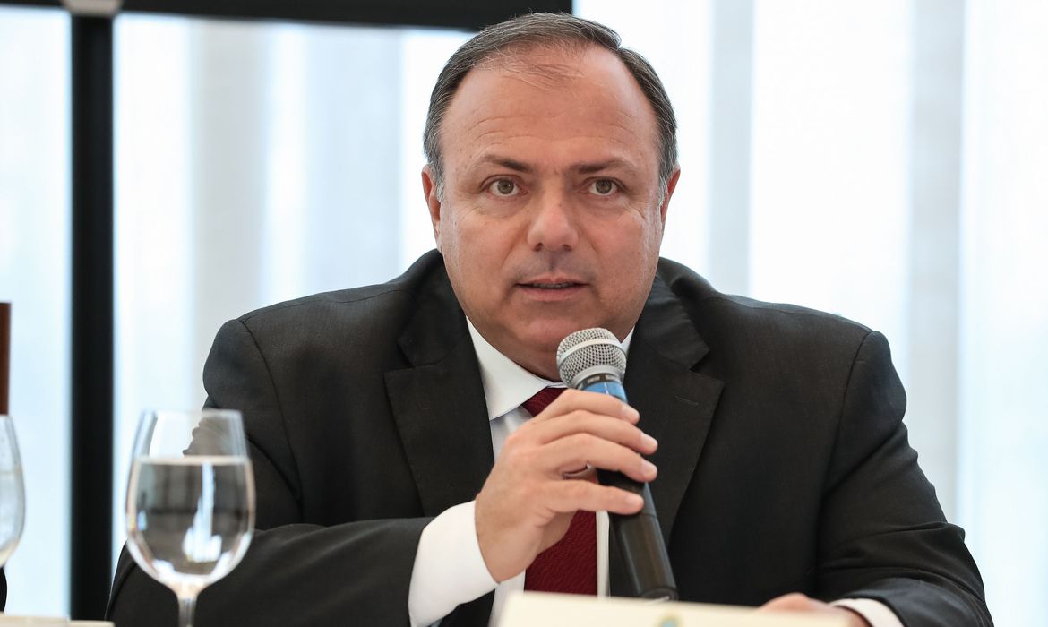 STF abre inquérito para apurar conduta de ministro da Saúde