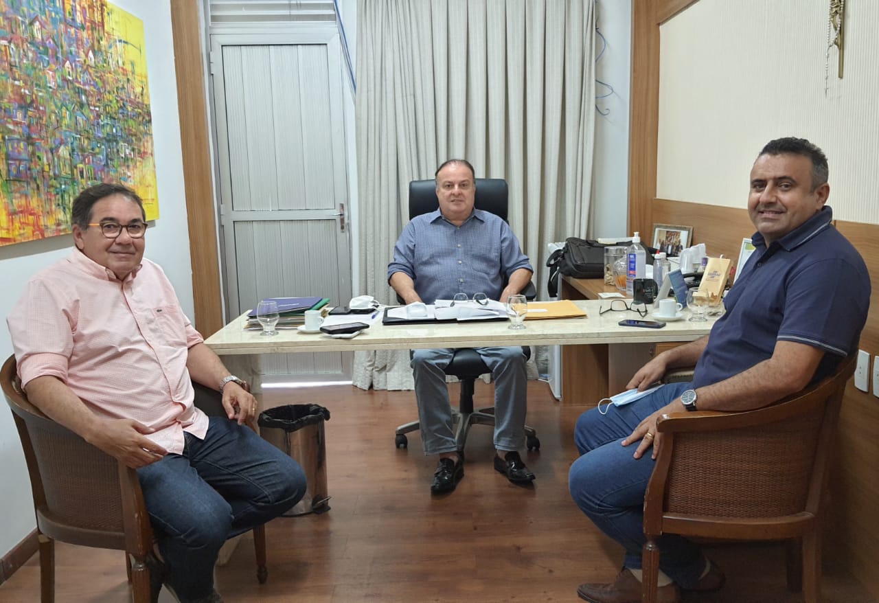 Candidato à Fecam-RN, Paulinho se reúne com prefeito Babá, da Femurn