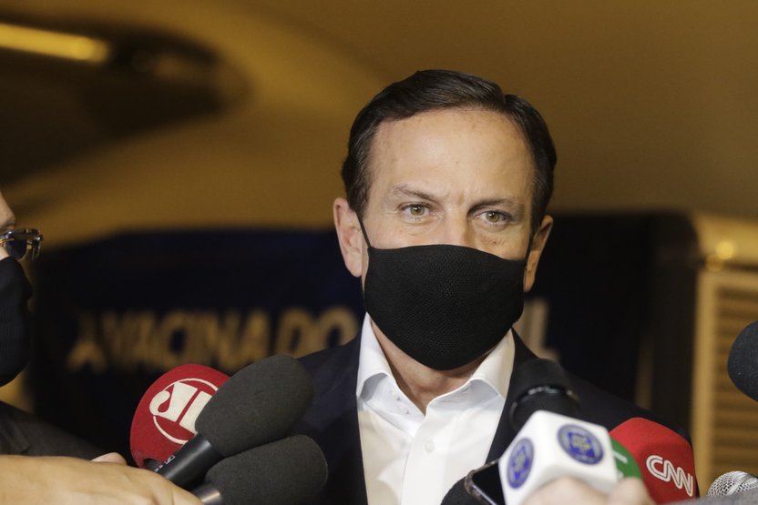 Governador João Doria é internado em São Paulo
