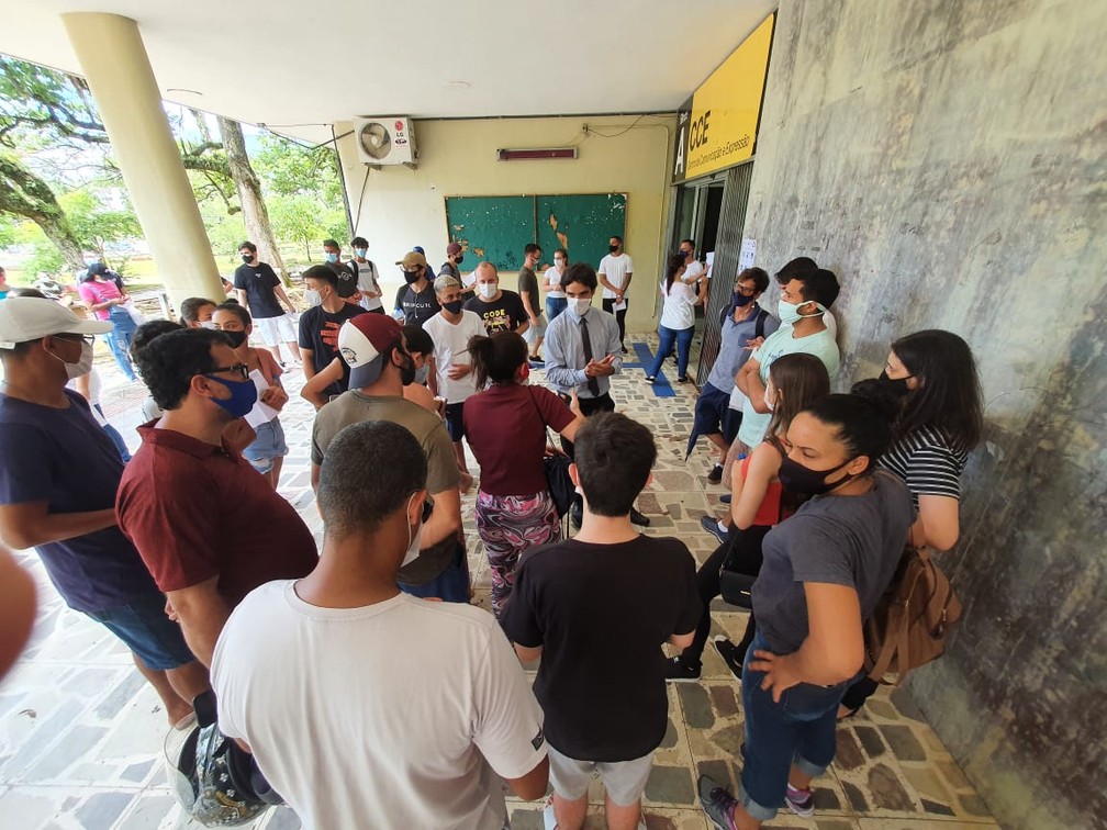 Inep faz a reaplicação do Enem 2020 nesta terça e quarta-feira