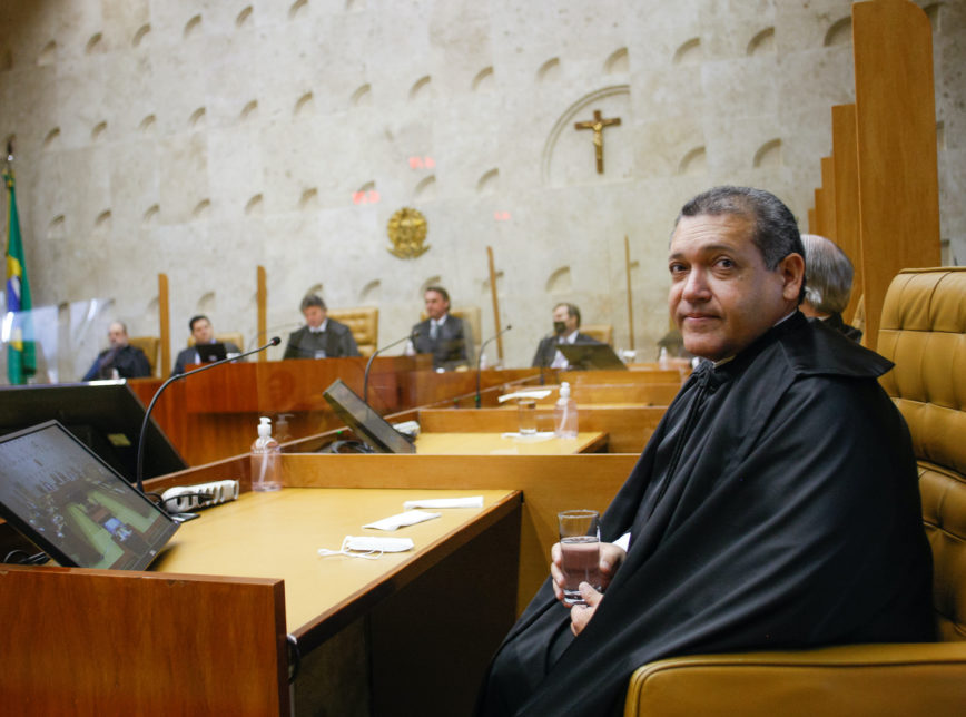 Nunes Marques pede vista e trava julgamento sobre suspeição de Moro