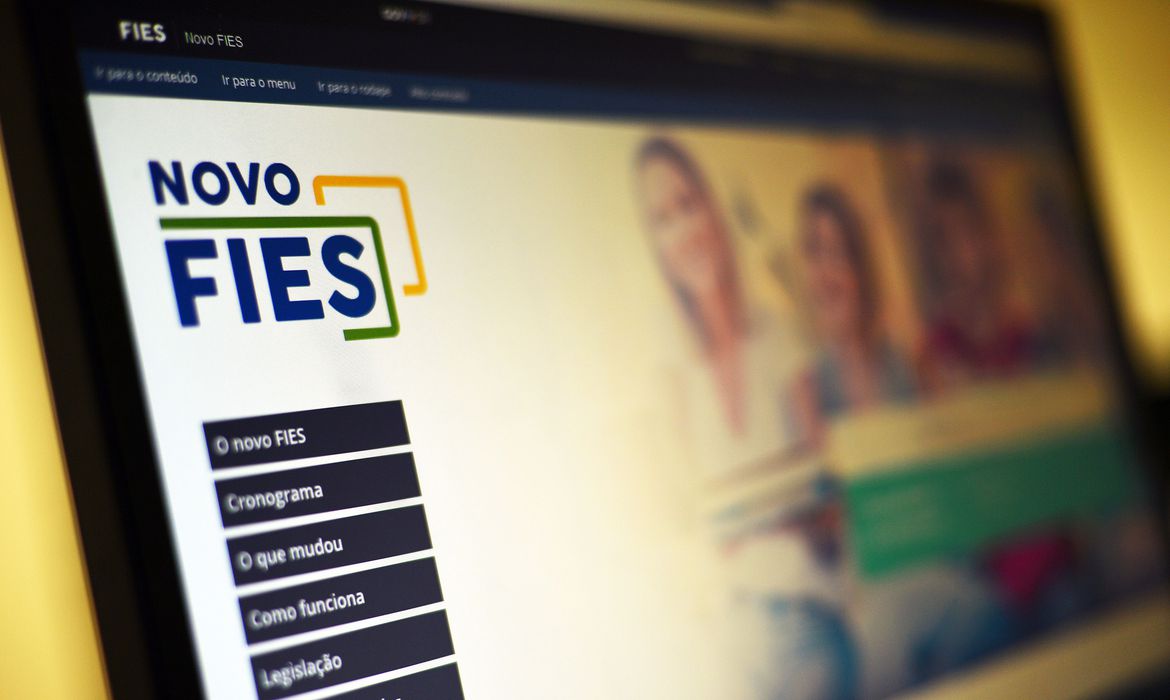 Ampliado até 14 de abril o prazo para convocação pela lista de espera do Fies