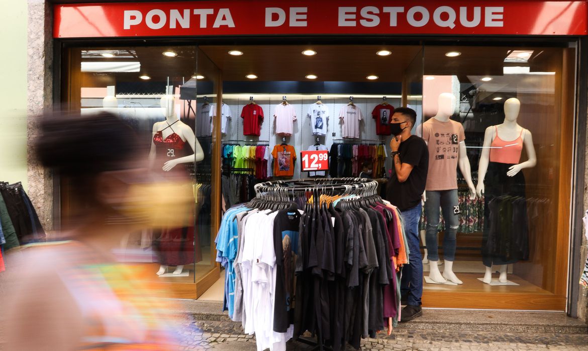 Abertura de empresas bate recorde em 2020, diz Serasa