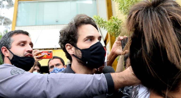 Vereador Dr. Jairinho é indiciado por tortura contra filha de outra namorada