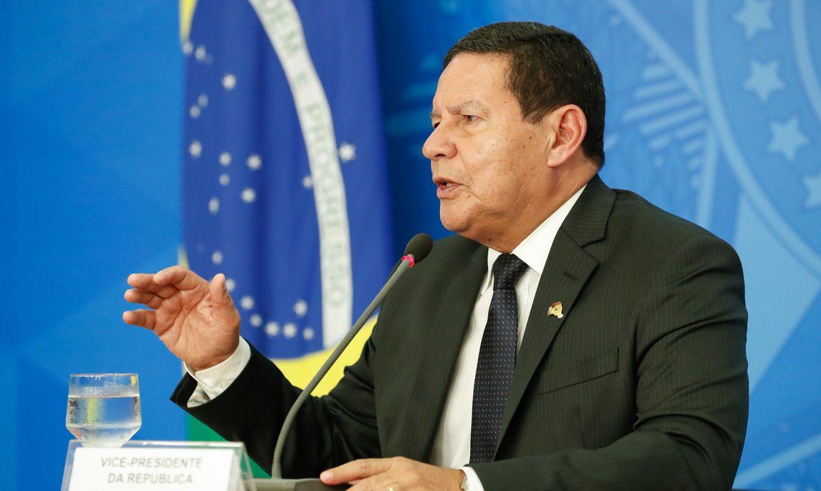 Mourão sobre mortes no RJ: “Tudo bandido"