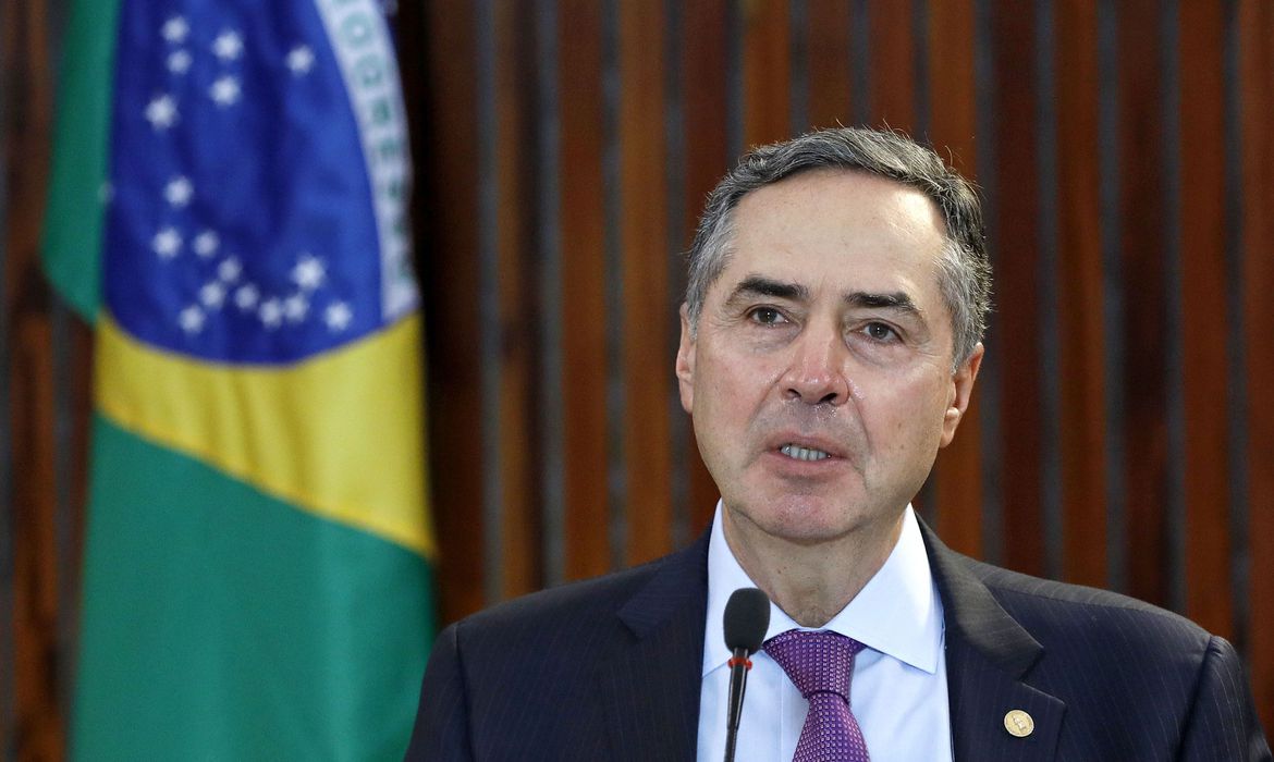 Ministro do STF divulga vídeo com defesa de descriminalização da maconha