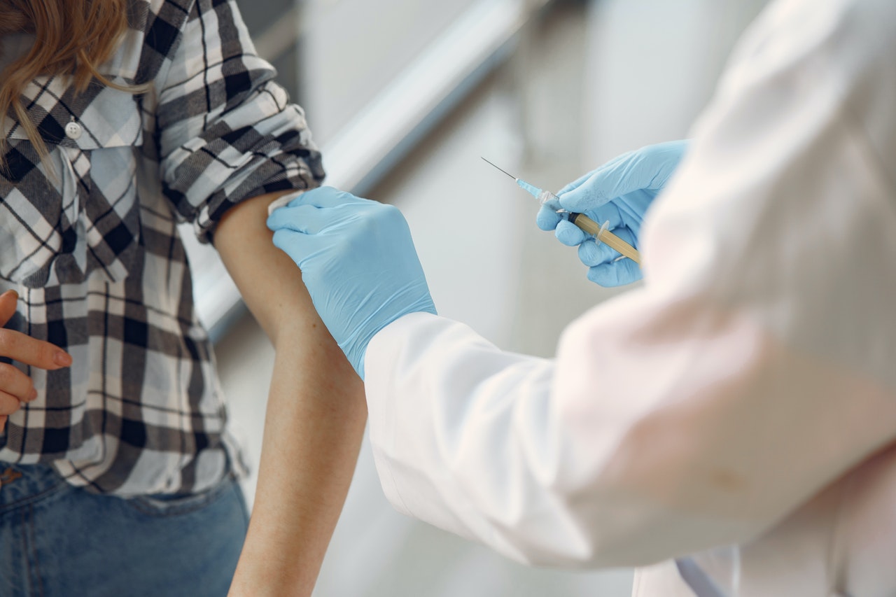 Covid-19: quatro erros que devem ser evitados se você já recebeu a vacina