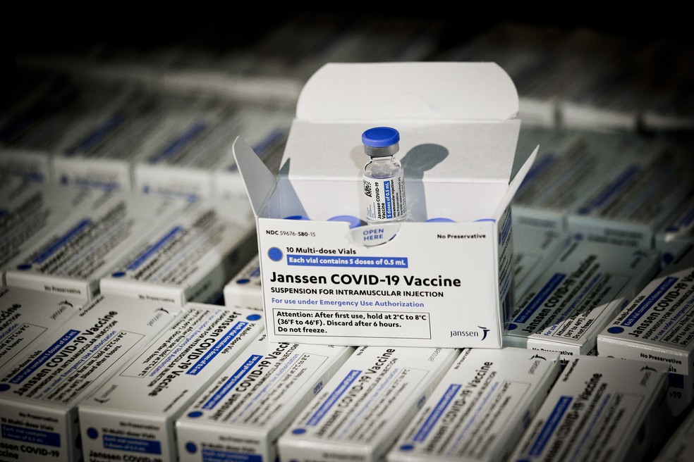DF recebe 40,1 mil doses da Janssen congeladas e 'indisponíveis para uso', diz Secretaria de Saúde