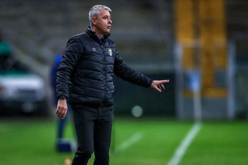 Técnico não resiste a nova derrota e é demitido de clube da Série A