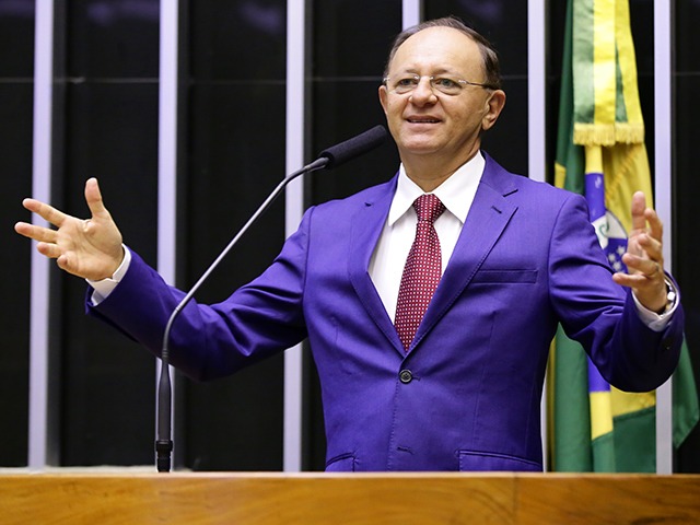 Benes Leocádio é reconduzido como líder da bancada federal do RN