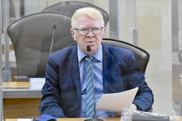 Deputado do RN tem WhatsApp clonado; veja como quadrilha agiu