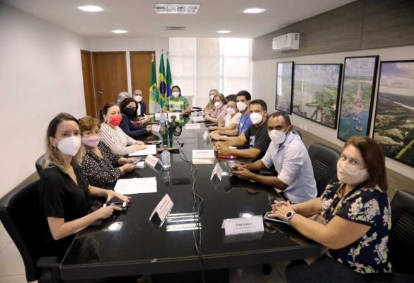 Fátima garante reajuste a professores mas não fala de volta às aulas presenciais