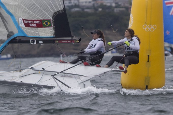 Dupla brasileira conquista bicampeonato olímpico na vela