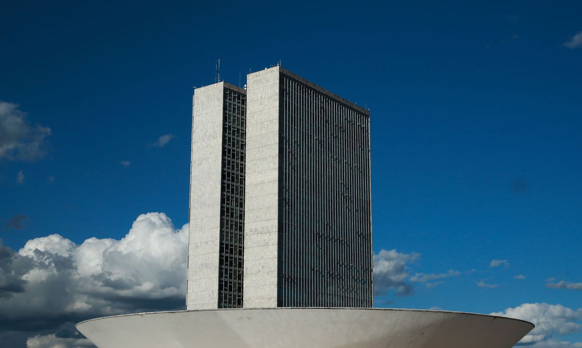 Comissão especial da Câmara rejeita PEC do Voto Impresso