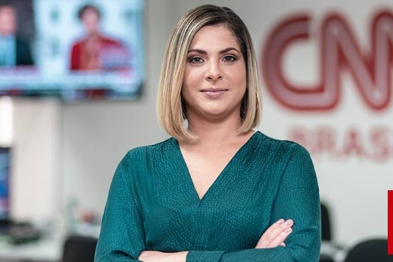 Âncora da CNN chama Bolsonaro de ex-presidente