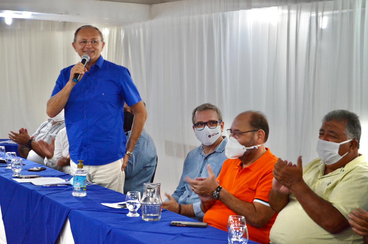 Prefeitos e lideranças da base de Gustavo Carvalho declaram apoio à pré-candidato Benes ao Governo