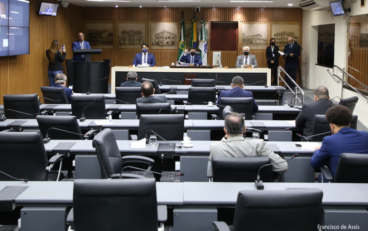 Câmara de Natal aprova direitos para pessoas com fibromialgia; confira