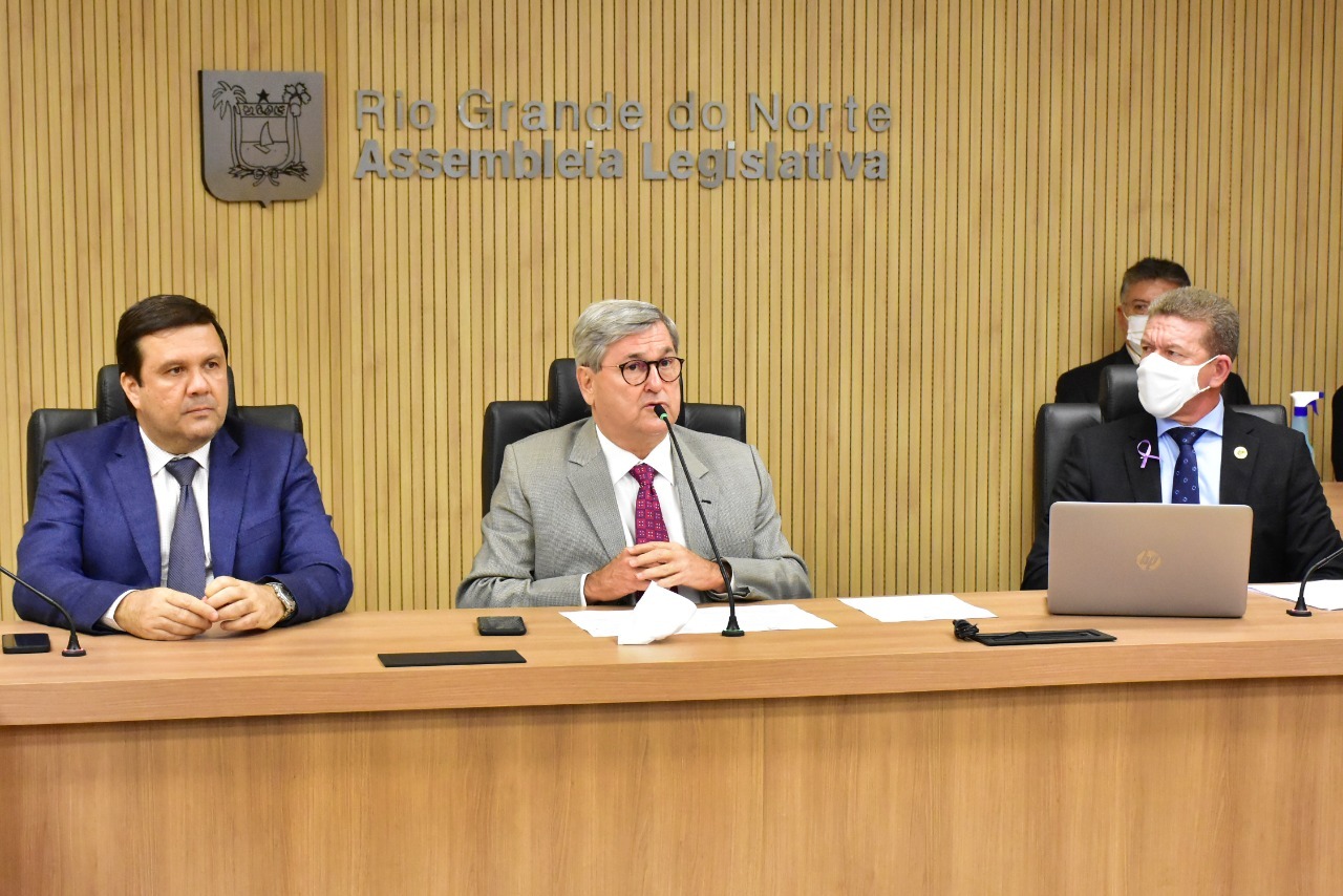 Comissão Especial da Assembleia do RN aprova PEC da Polícia Penal