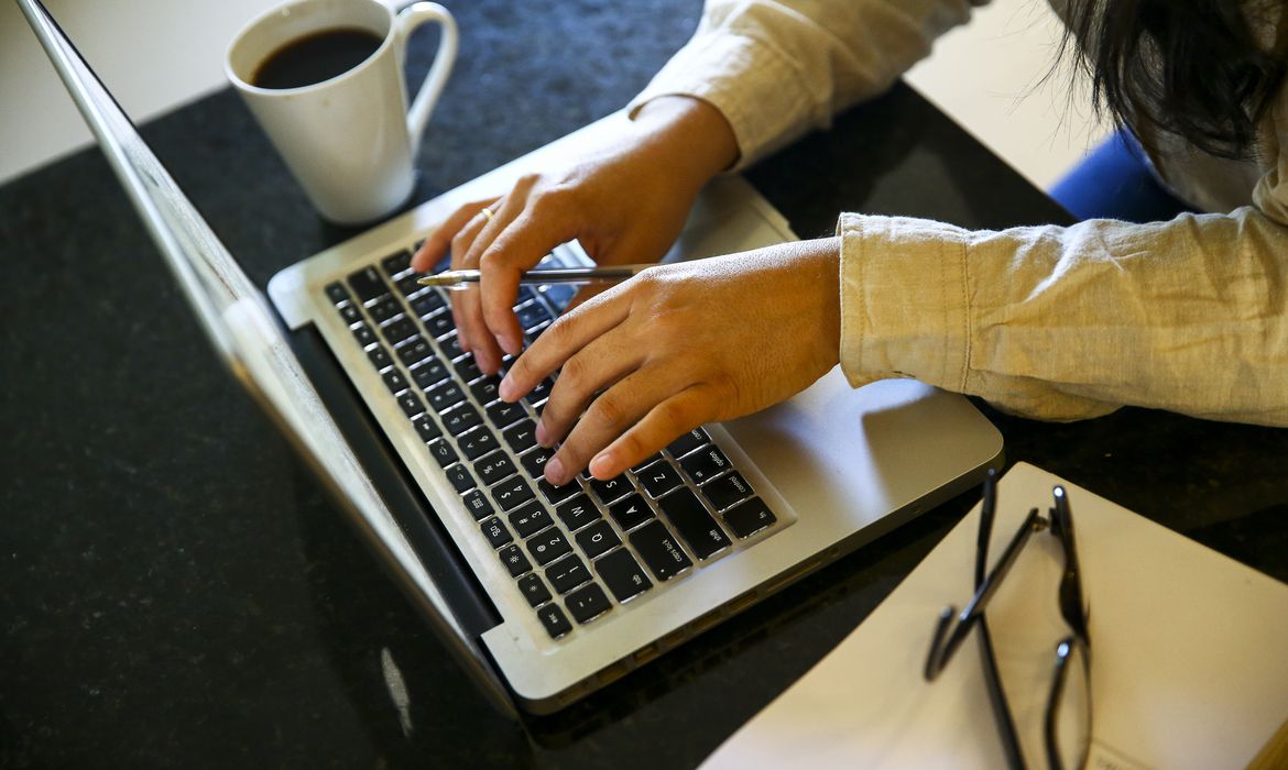 Confira 4 dicas para se prevenir de fraudes no e-commerce com novos meios de pagamento