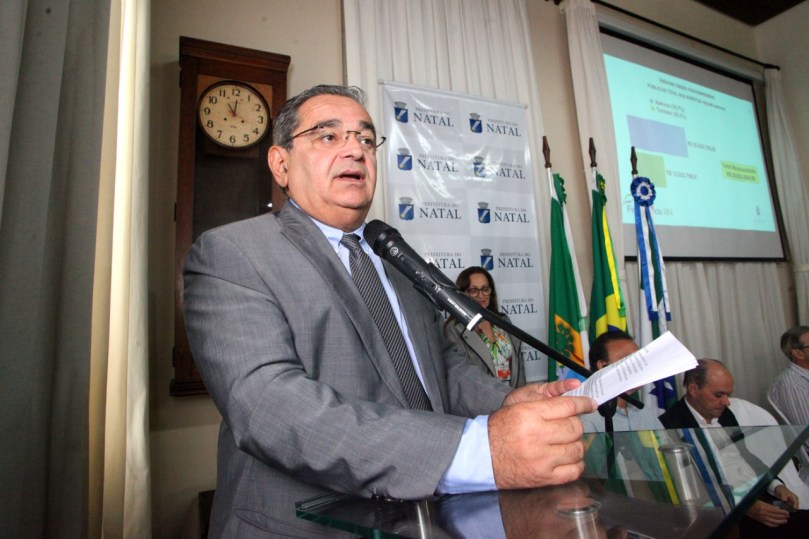 Álvaro Dias sobre candidatura ao Governo em 2022: "não pretendo, não desejo, mas não é impossível"