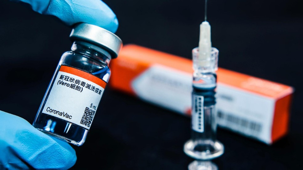 Anvisa interdita uso de mais de 12 milhões de doses de vacina contra covid; saiba qual