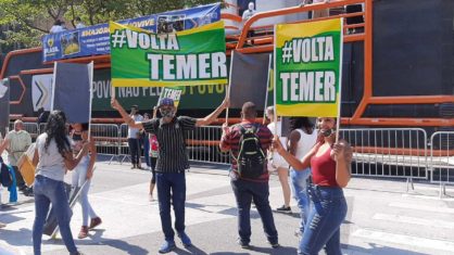Por R$ 50, manifestantes pedem a volta de Temer em ato contra Bolsonaro