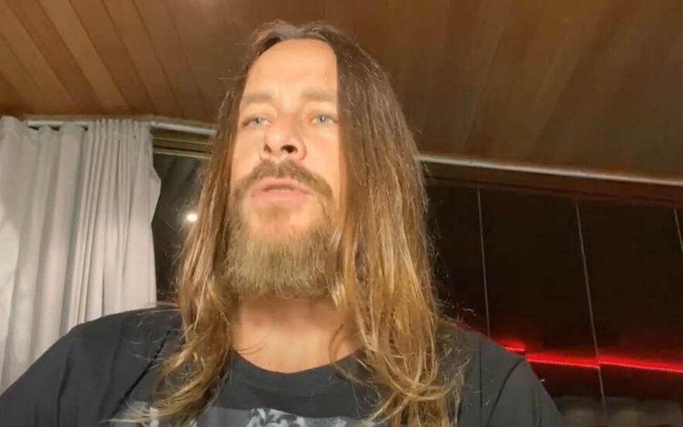 “Pensei na possibilidade de ser gay, não consegui”, revela ex-ator da Globo