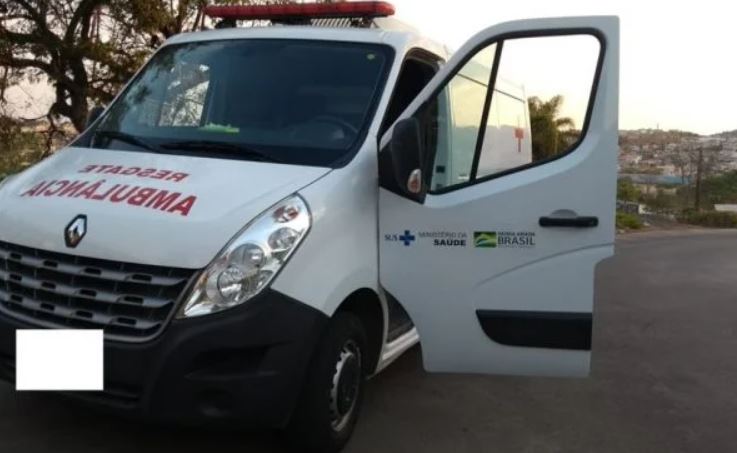 Idoso é preso após roubar ambulância para “dar uma volta”
