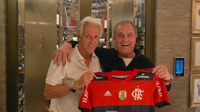 Jorge Jesus descarta volta ao Flamengo em jantar com ex-presidente, mas sonha com seleção brasileira