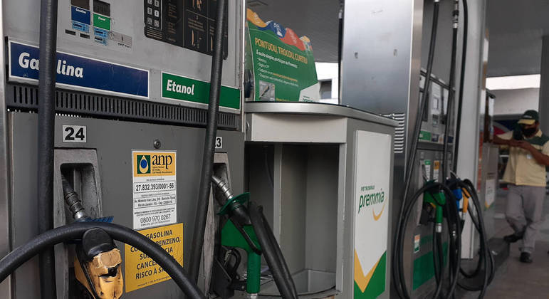 Volume de vendas de combustíveis cresce no país e supera níveis pré-pandemia